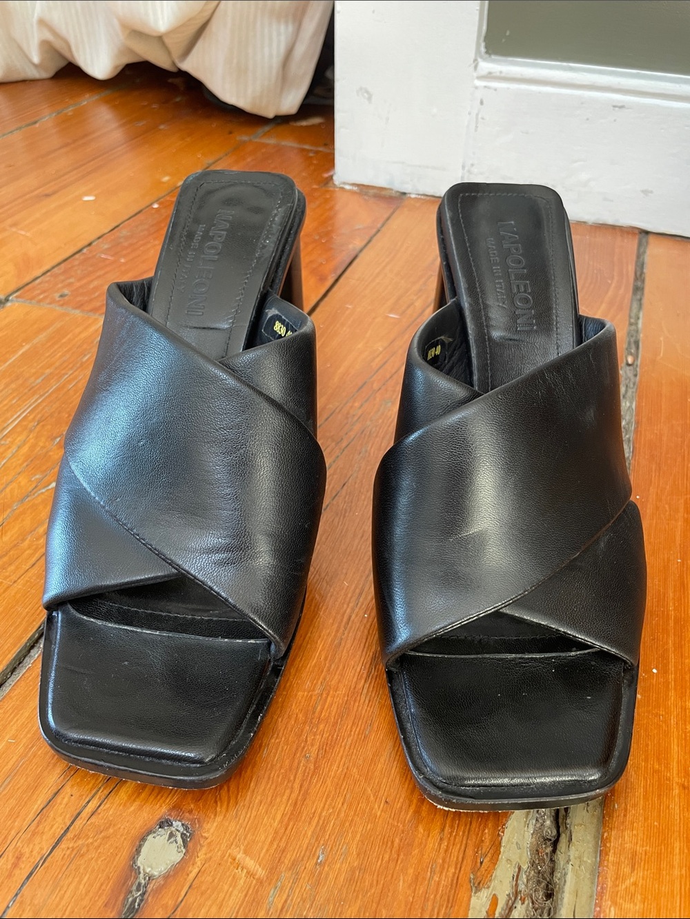 Napoleoni Black Leather Crisscross Mule